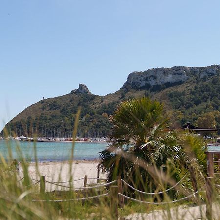 Hibiscus Comfort Stay Quartu SantʼElena Εξωτερικό φωτογραφία