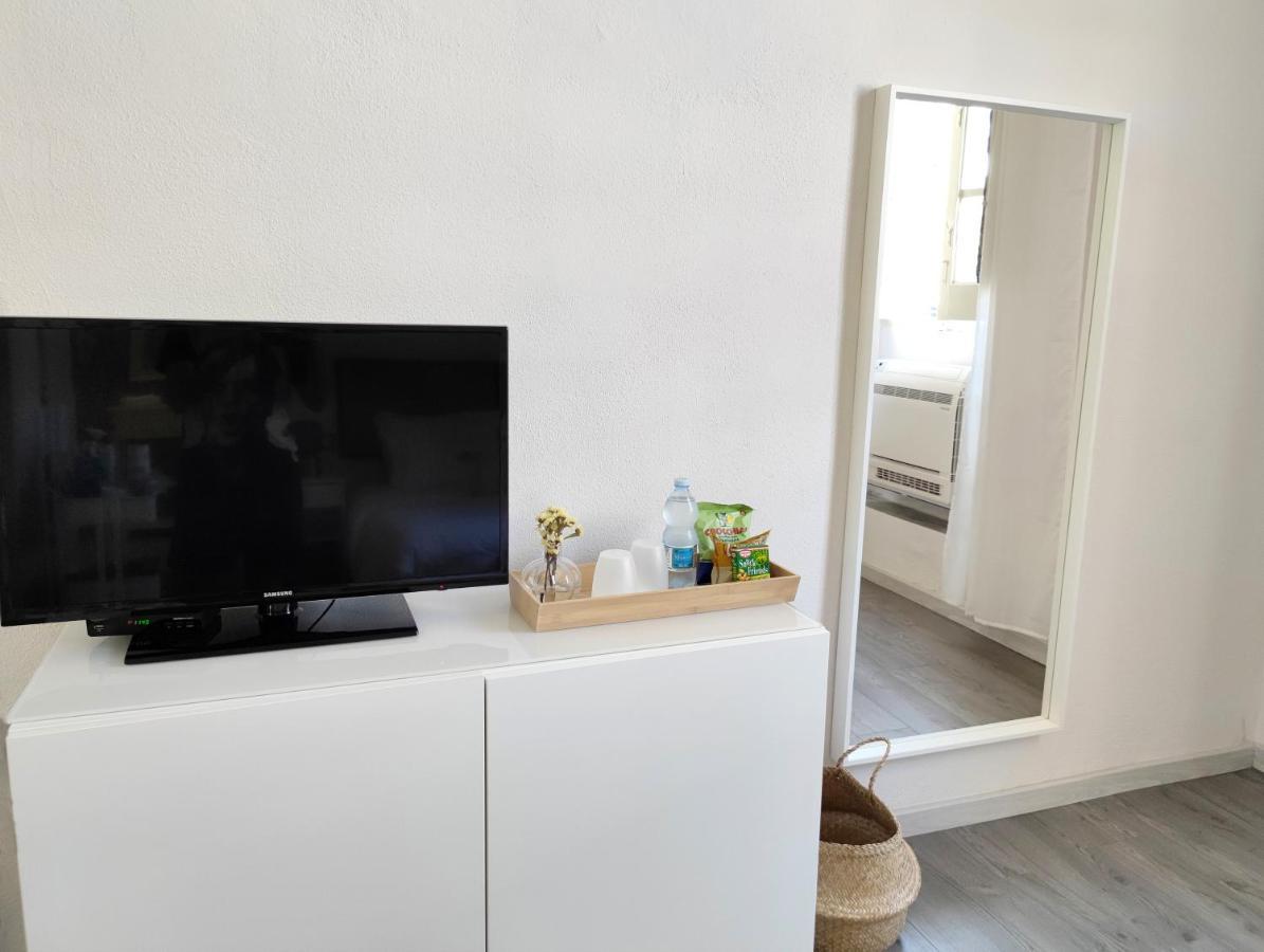 Hibiscus Comfort Stay Quartu SantʼElena Εξωτερικό φωτογραφία