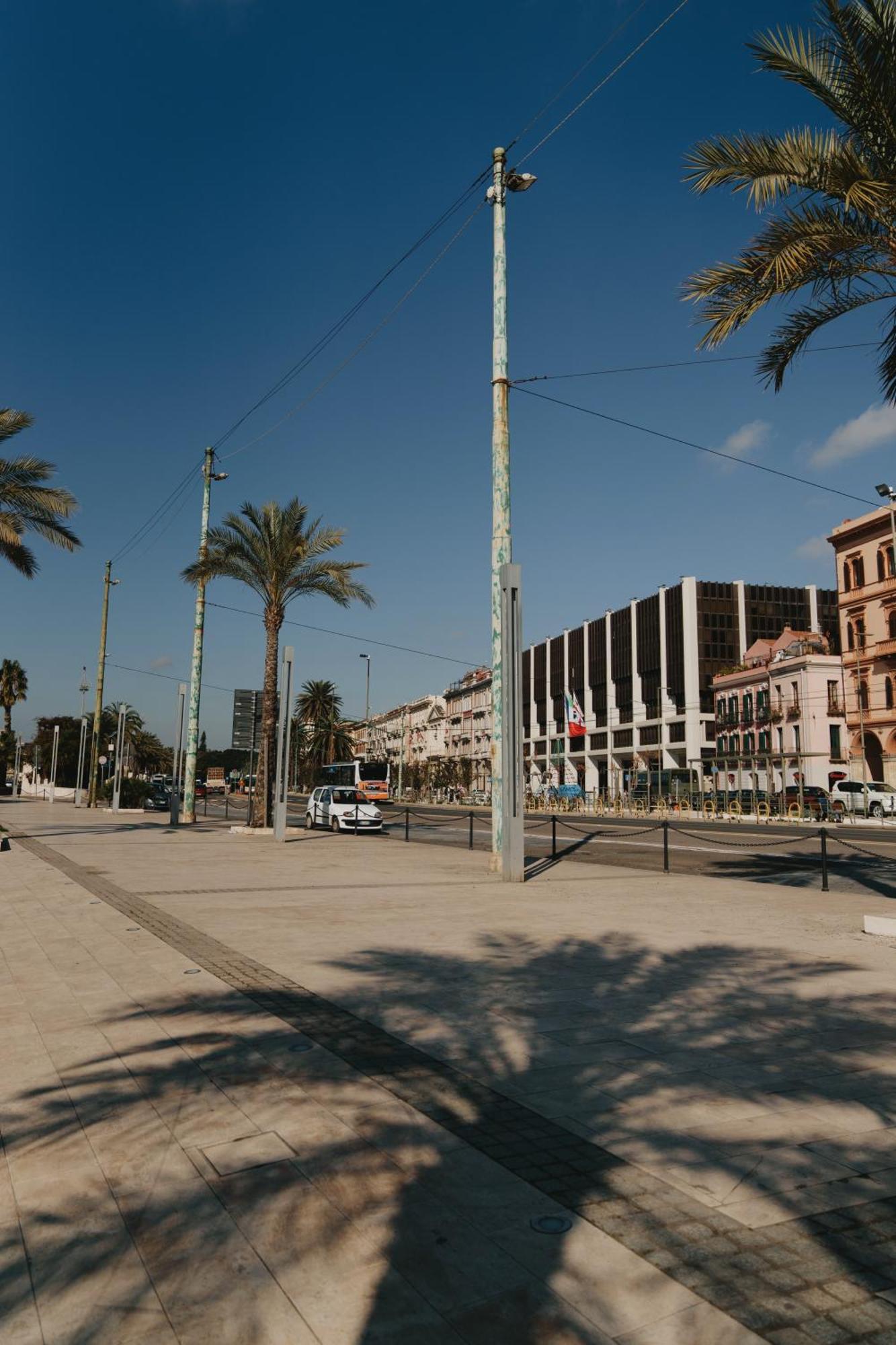 Hibiscus Comfort Stay Quartu SantʼElena Εξωτερικό φωτογραφία